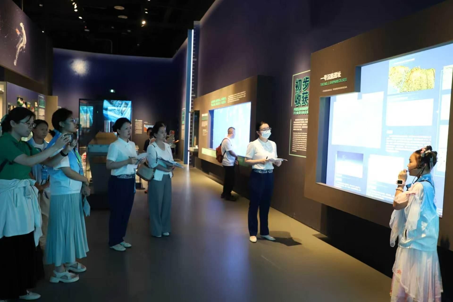 南海西北陆坡一二号沉船考古成果特展”