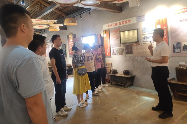 重要链接 -新华网 -人民网 -中华