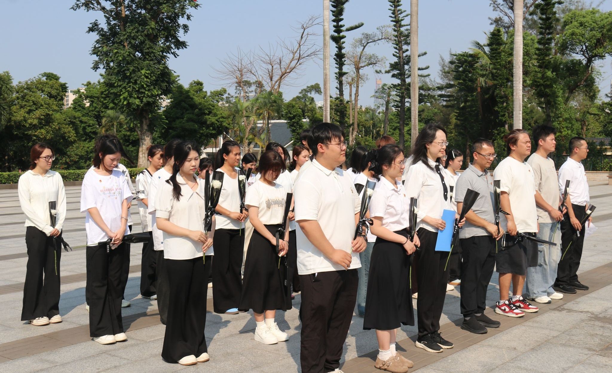 凝聚奋进力量”主题党日活动