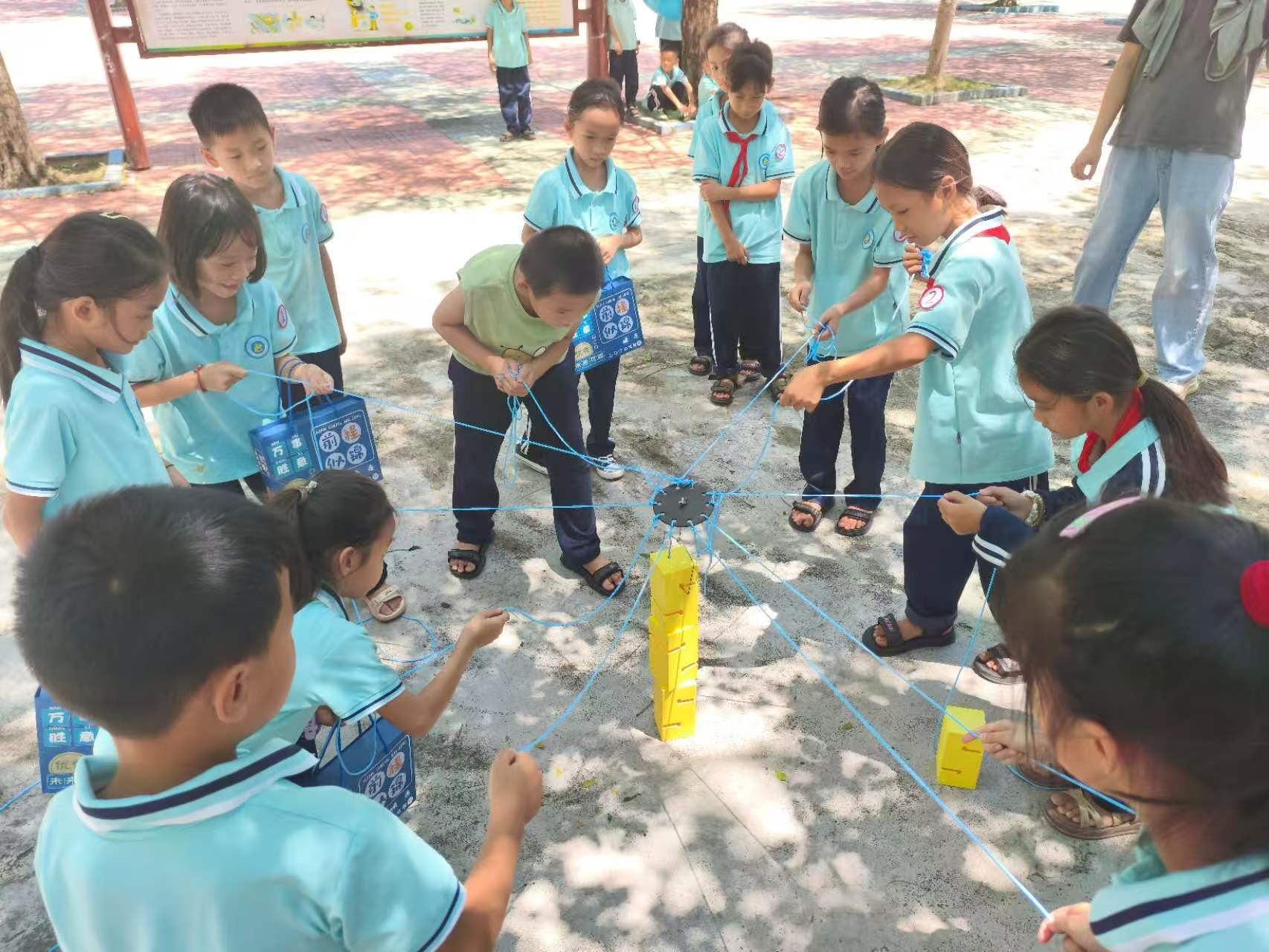 水头小学的同学们热情高涨