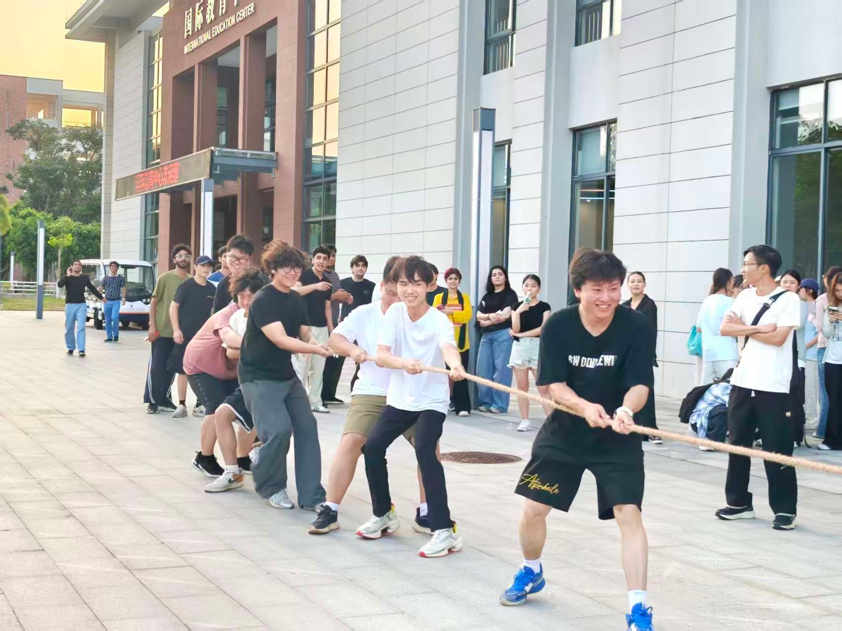 乌拉尔皇家马德里携手星空app官方端