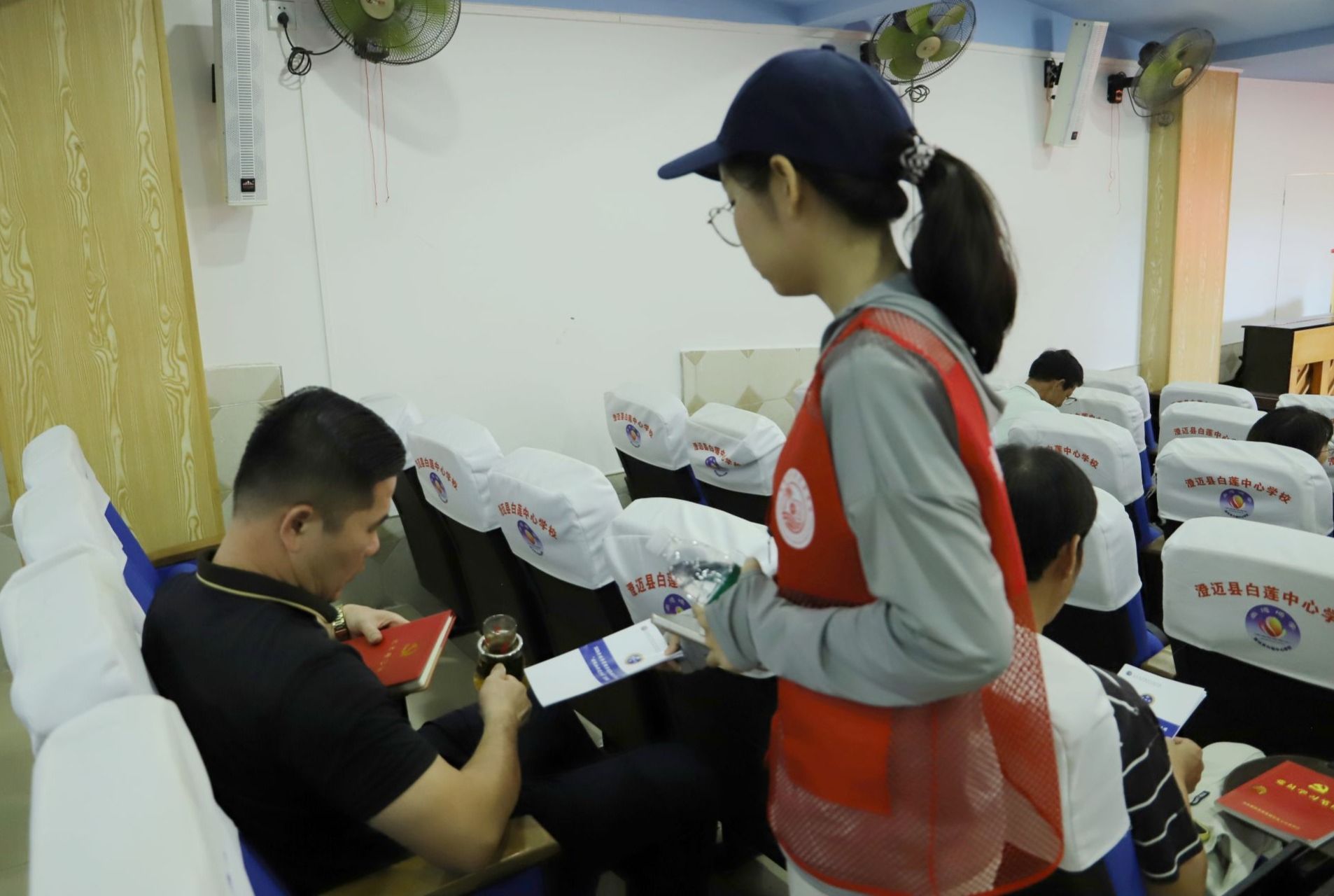 整堂课气氛热烈