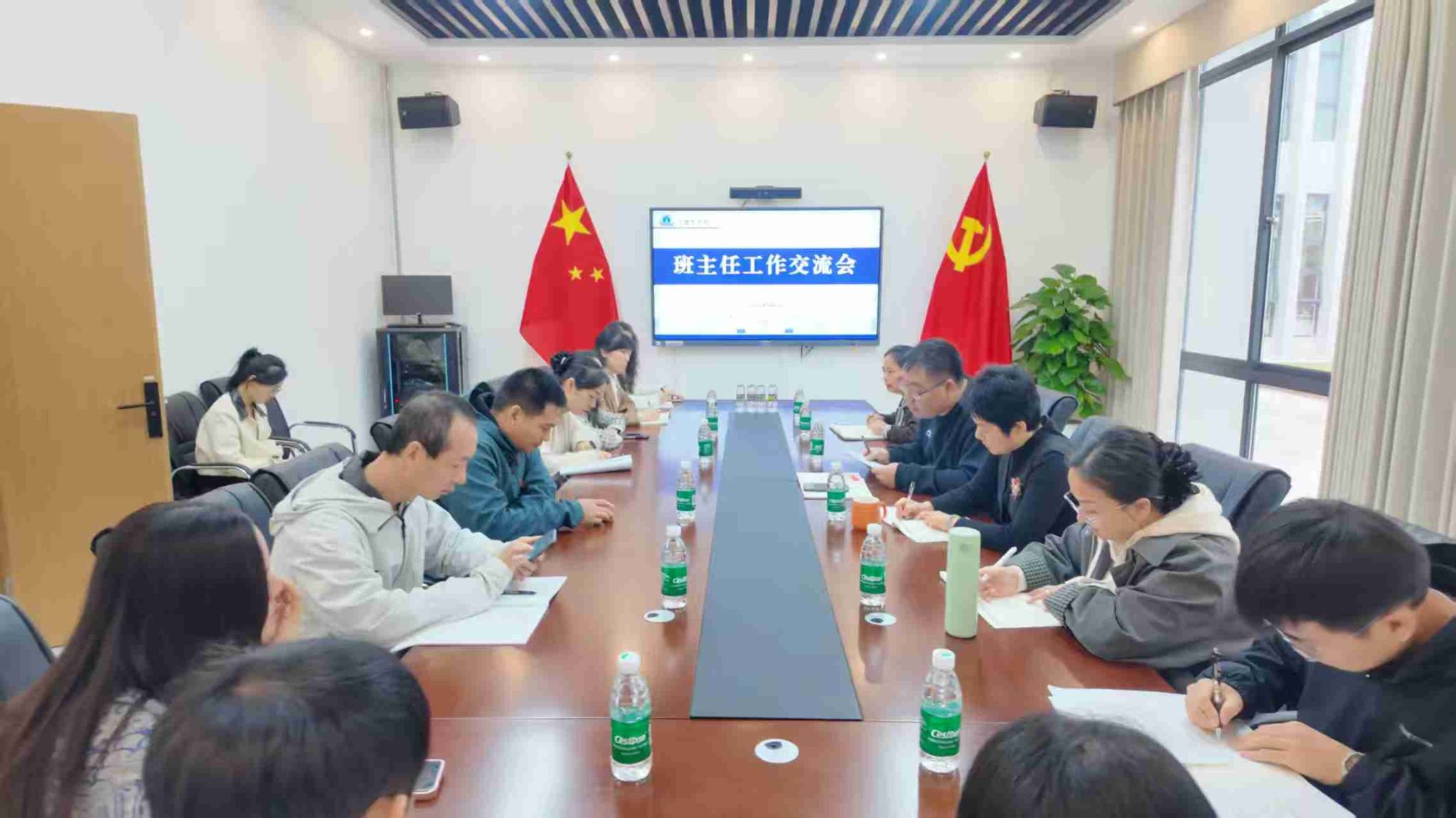 全面总结本学期育人成果